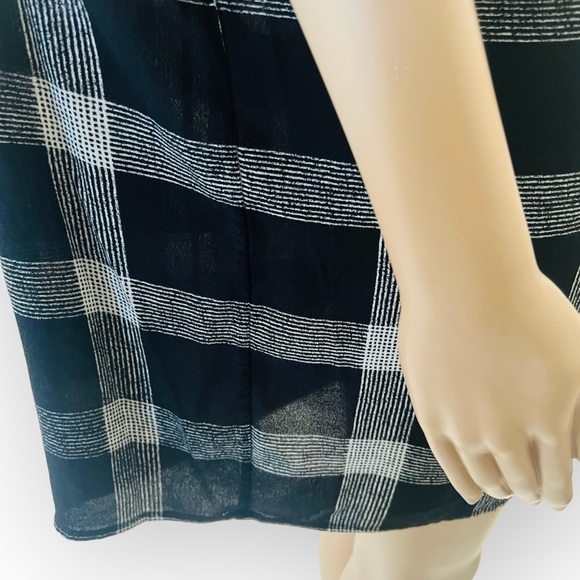Madewell Zip Front V-Neck Oversized Black White Plaid Shift Dress   Size Medium - Picture 9 of 12